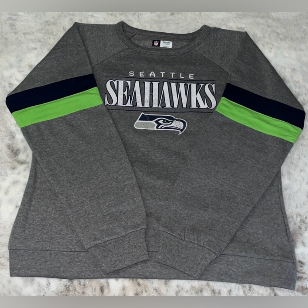 NFL Women’s Seahawk Sweatshirt